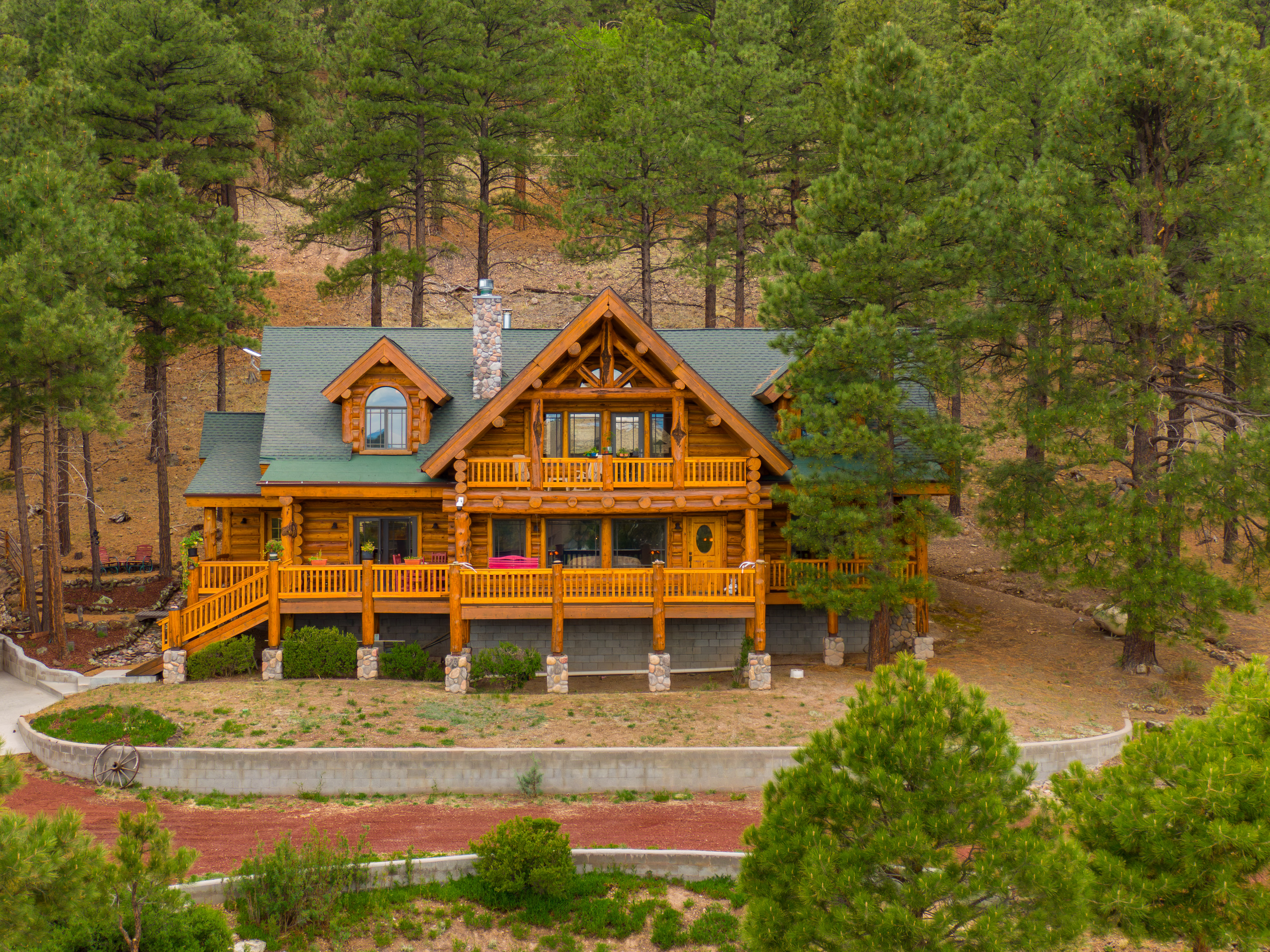 12690 Rustic Cabin TRL, Parks, AZ 86018 header image.