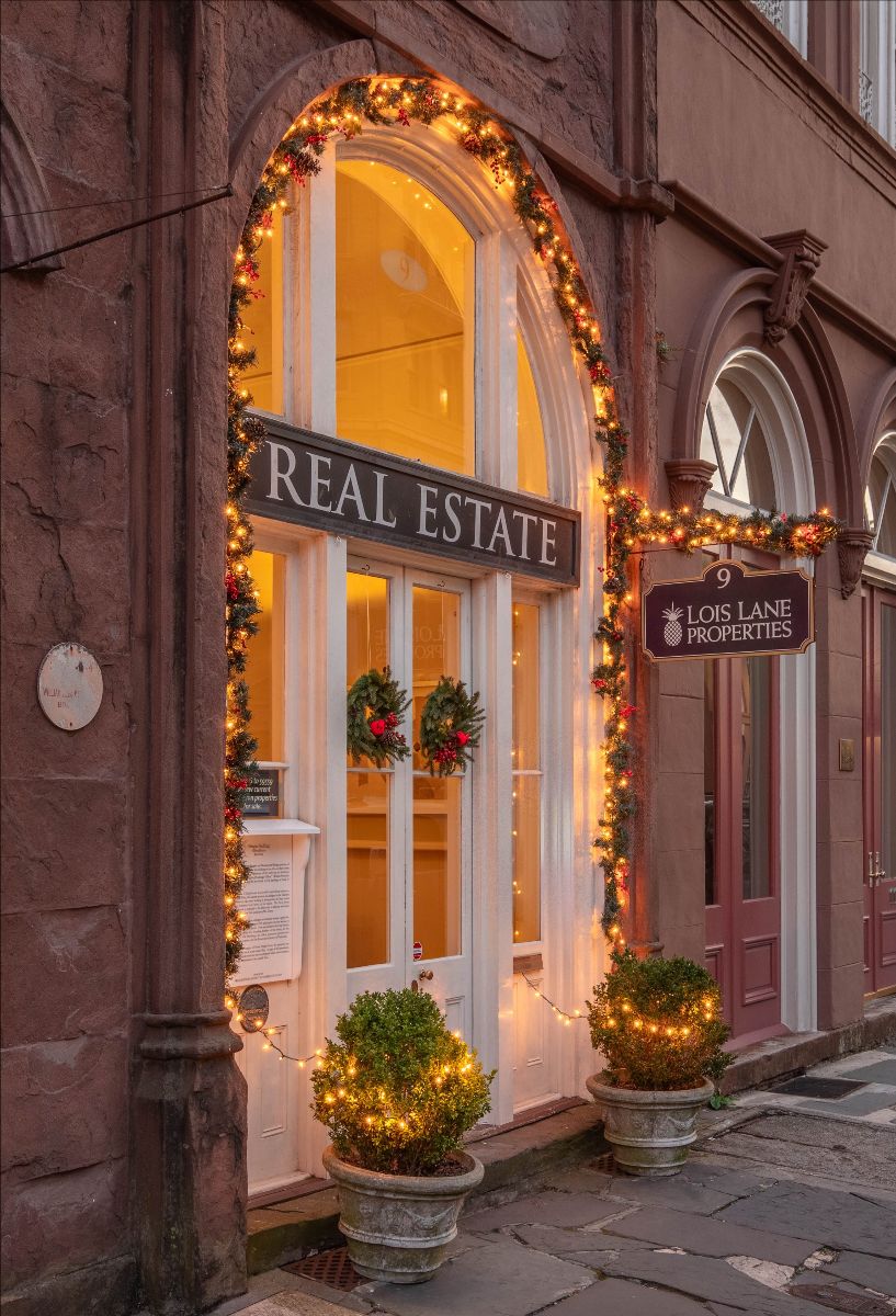 Happy Holidays header image.