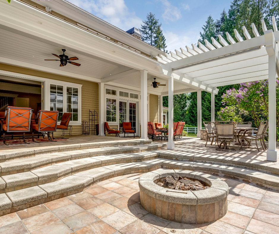 What Buyers Want Right Now: Top Summer Trends in Home Design & Features header image.