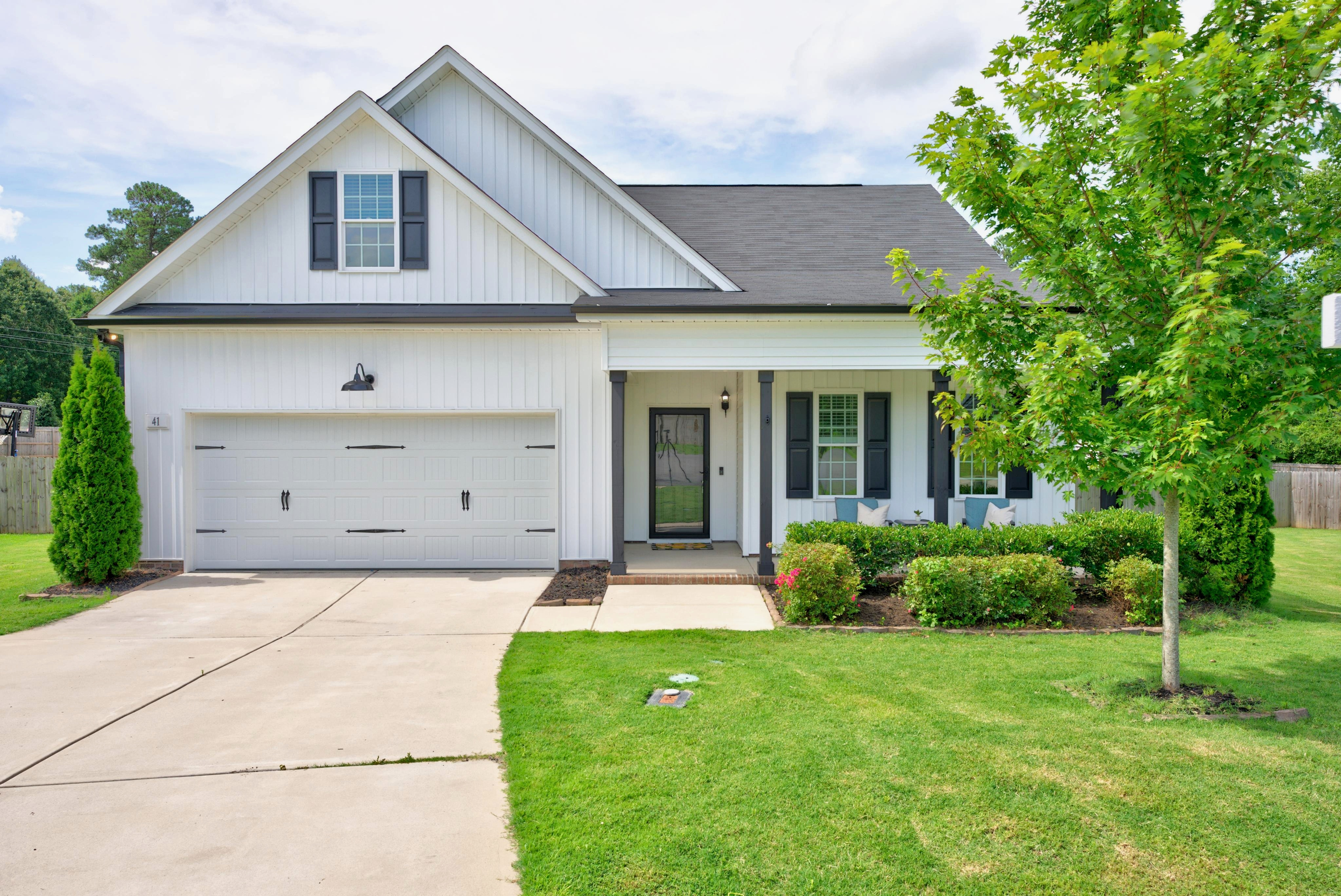 Welcome Home to 41 Bluejack Ct: Peaceful Living on 1.27 Private Acres in Wendell header image.