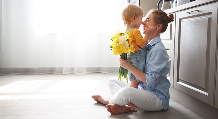 4 Reasons to Buy a Home in the Spring header image.