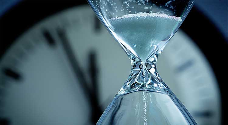 Don’t Wait to Sell Your House! Buyers Are Out Now header image.