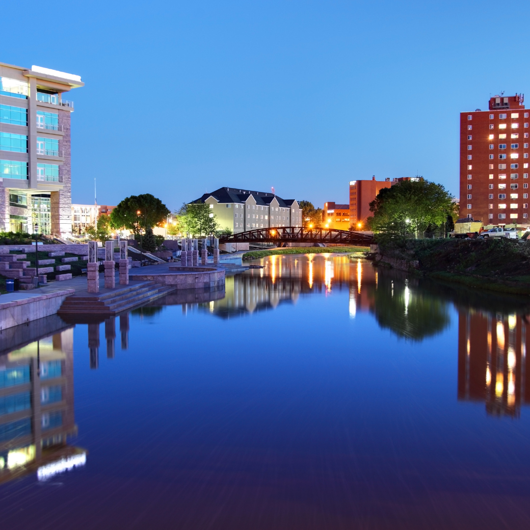 August in Sioux Falls header image.