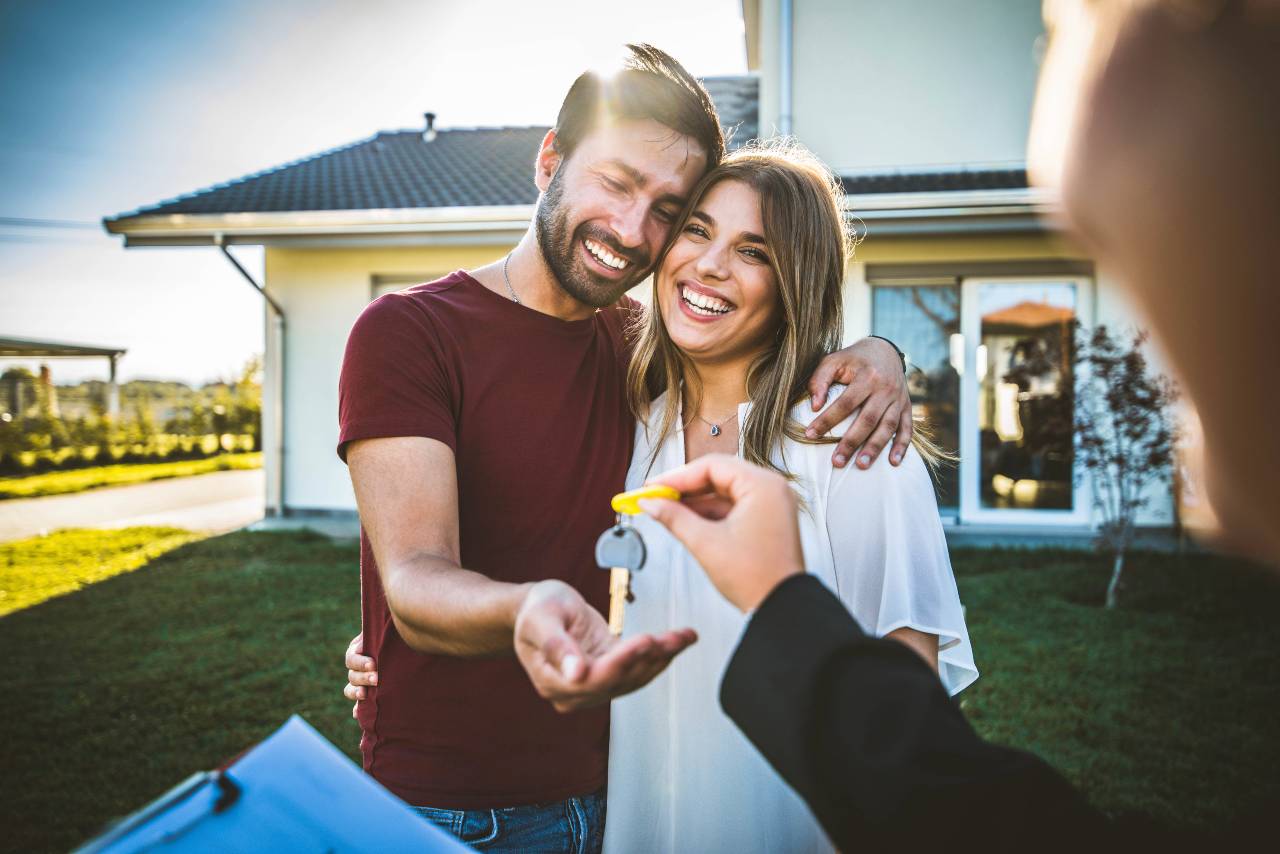 Step-by-Step Guide to Buying a Home in Sioux Falls header image.