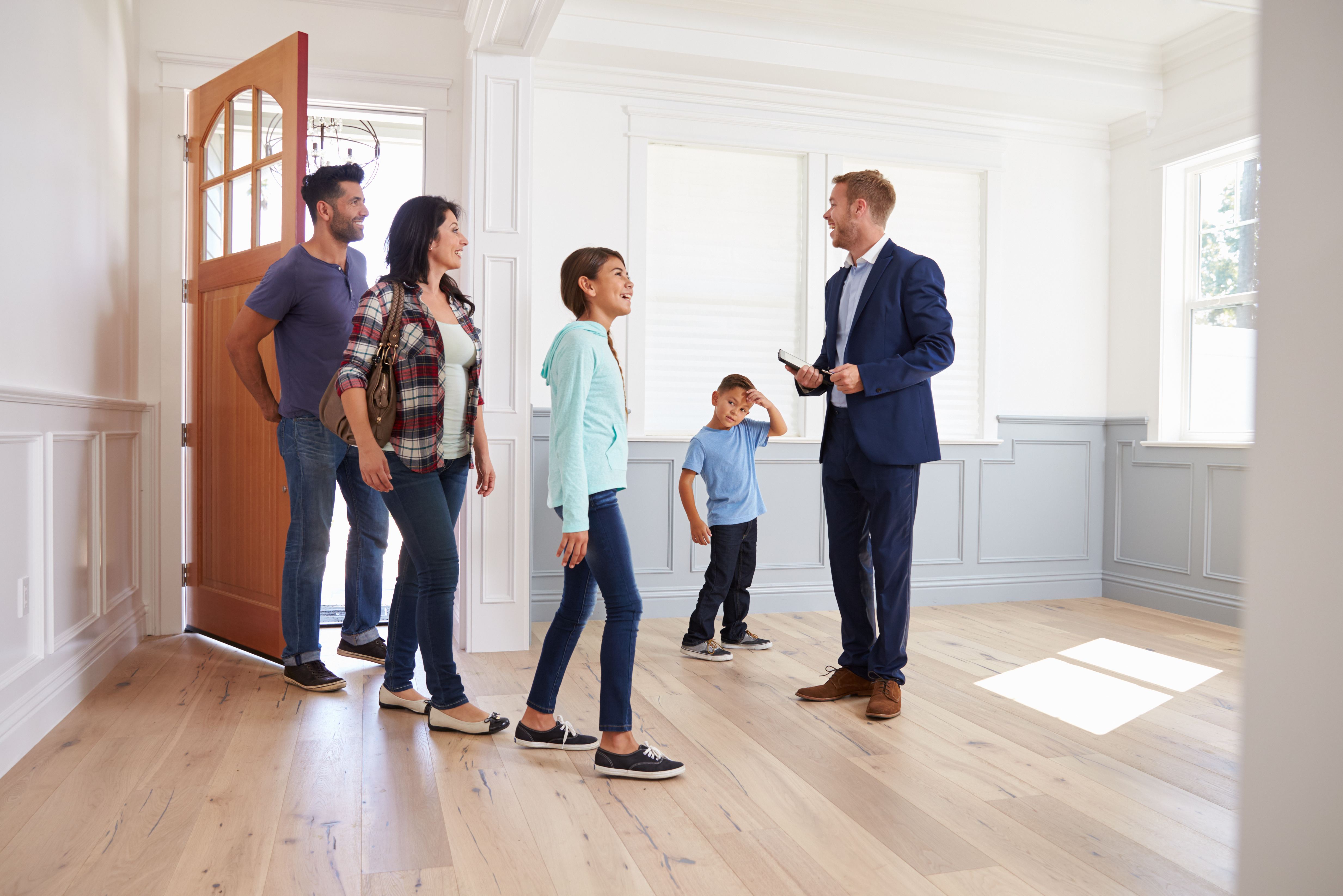 Secrets of a Real Estate Showing header image.