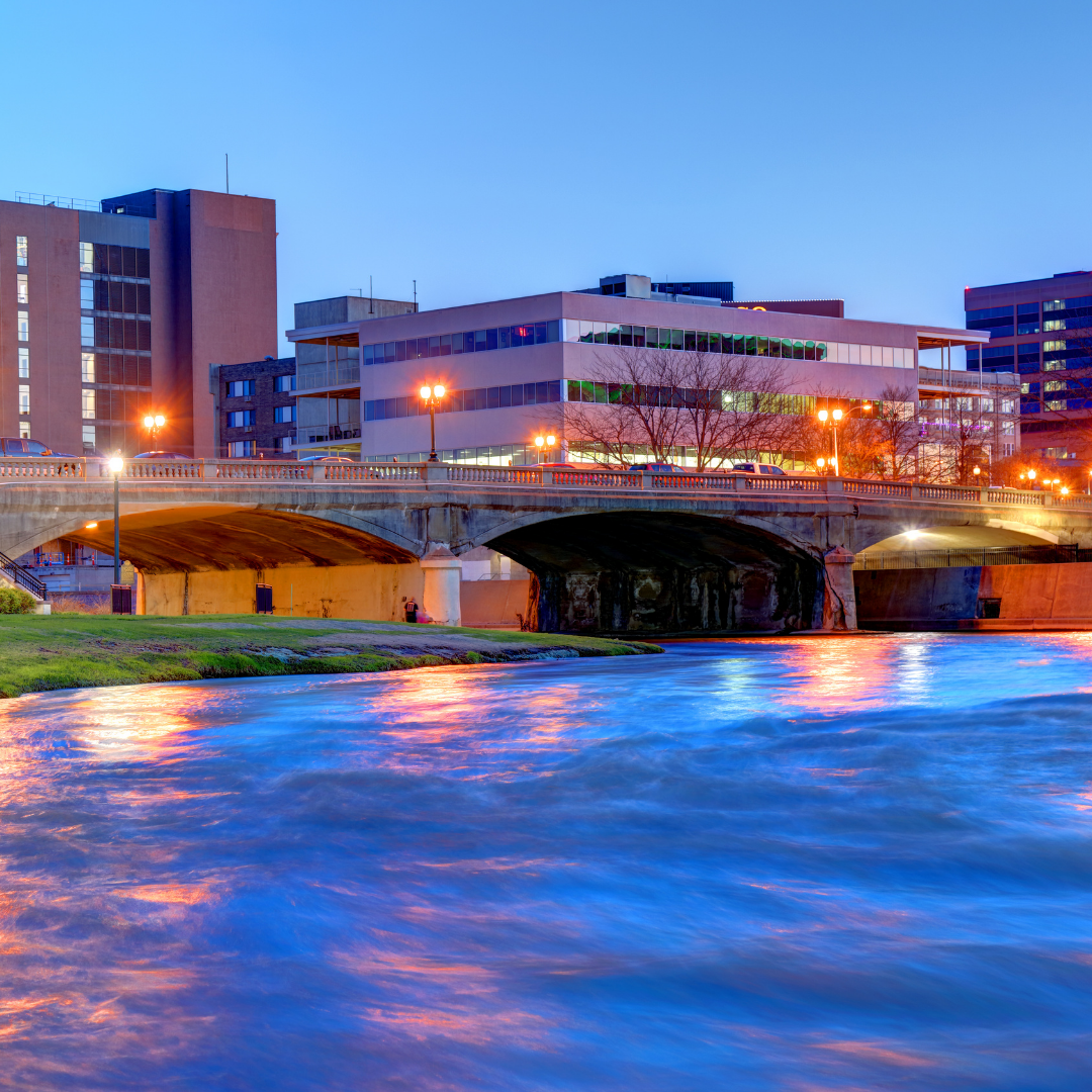 CELEBRATING SPRING IN SIOUX FALLS header image.