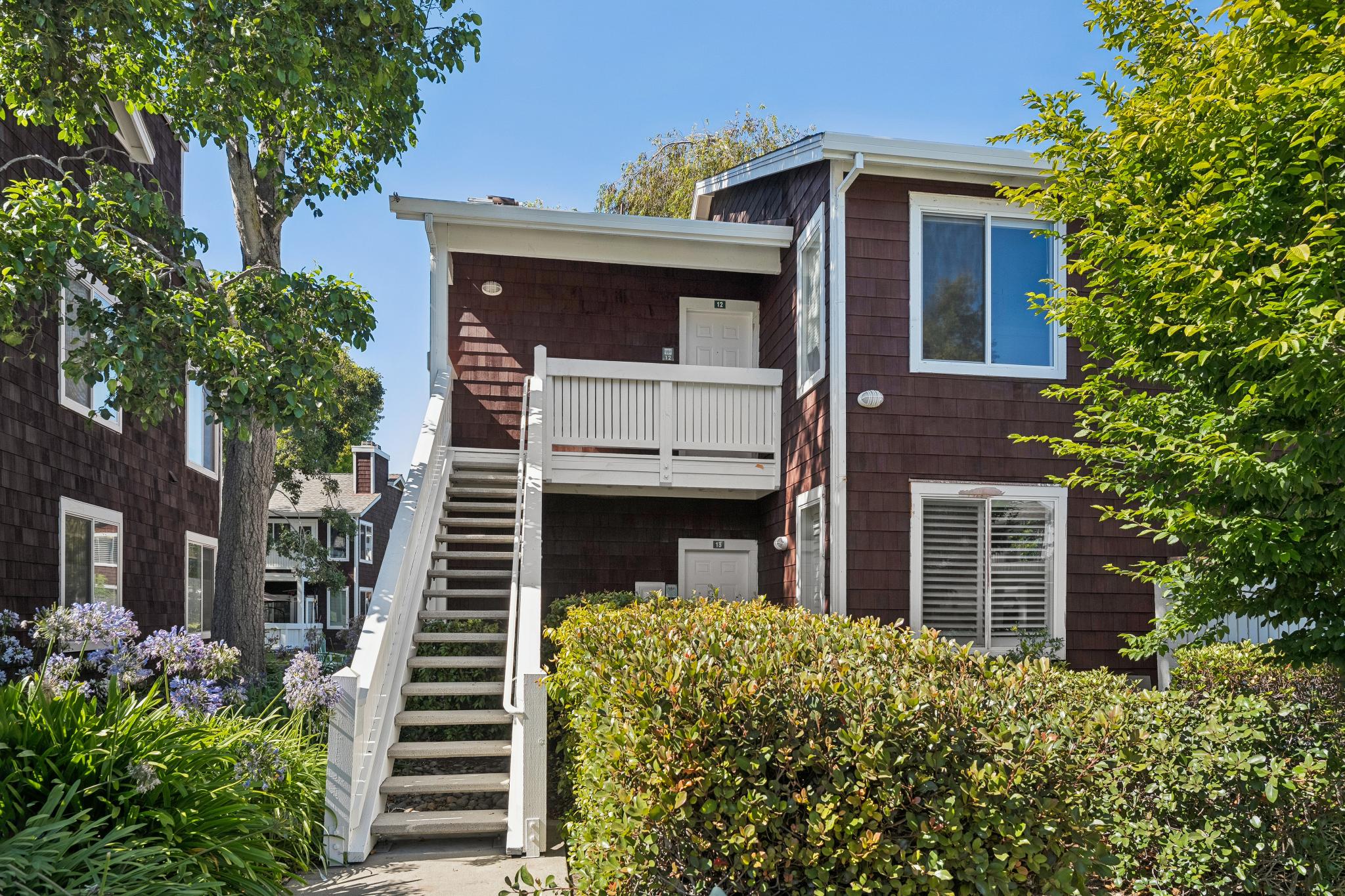 Exterior approach to 12 Bayside Ct in Marina Bay, Richmond, California