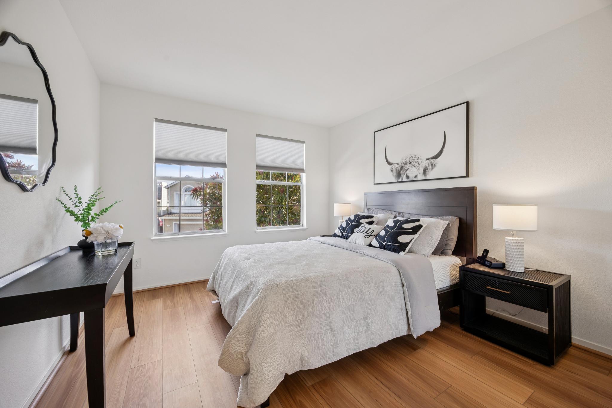 Secondary bedroom with two windows at 65 Seagull Dr in The Breakers, Richmond