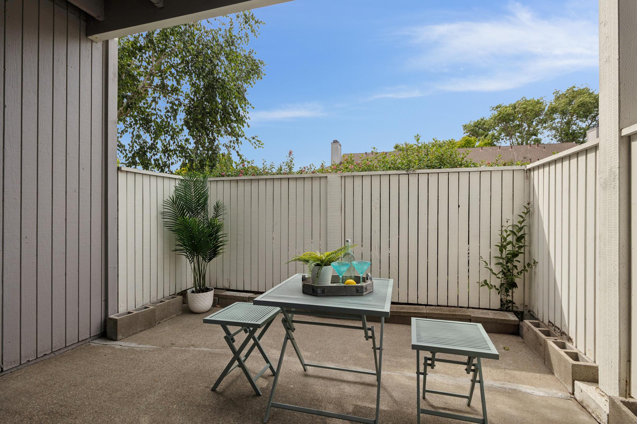 Private fenced patio at 189 Schooner Ct in Marina Bay, Richmond