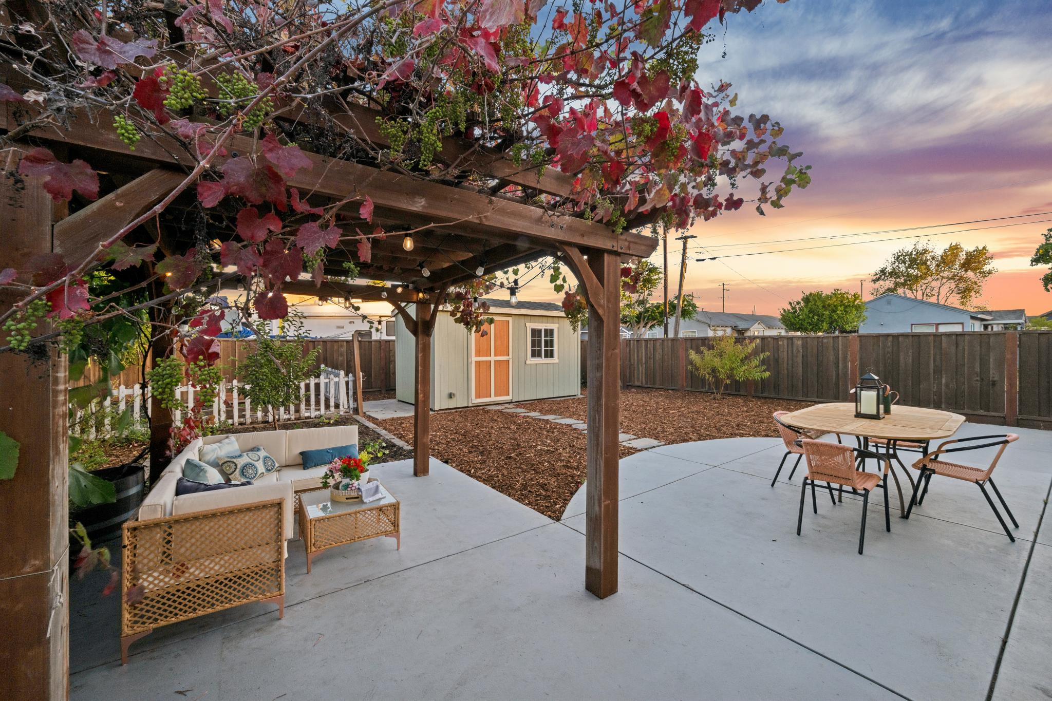Grapevine-covered backyard trellis at 5104 Tehama Ave in Southwest Annex, Richmond