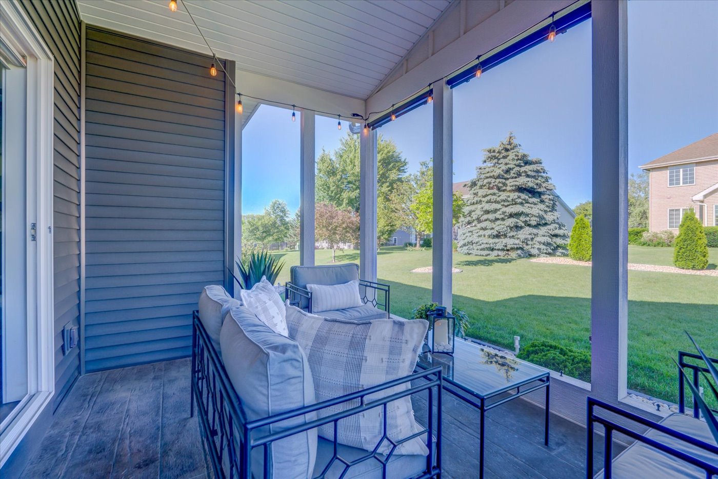 Top Reasons to Choose the Ferraro Real Estate Team for Condo Buying in Madison, WI header image.