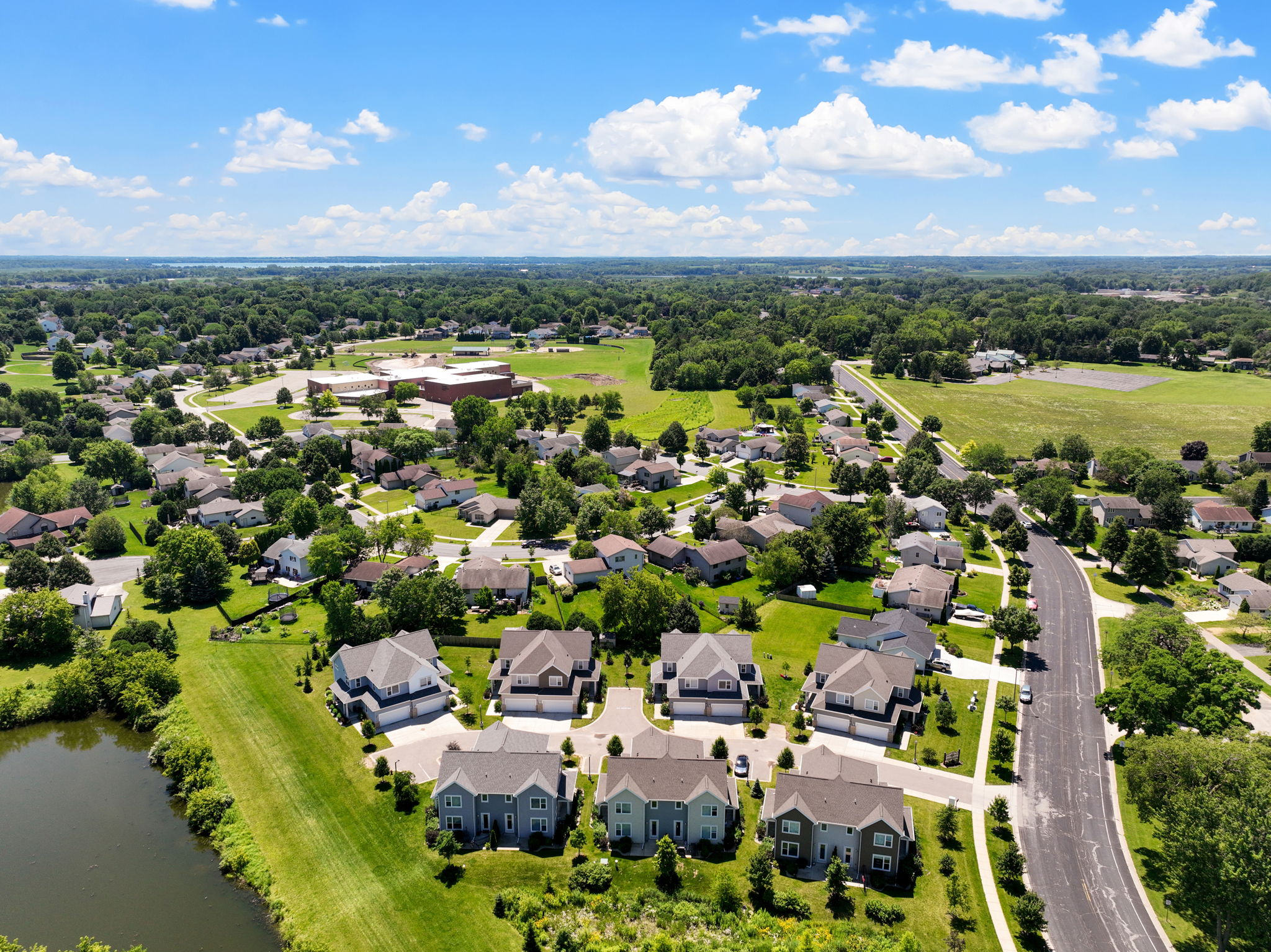 Top Reasons to Choose the Ferraro Real Estate Team for First-Time Home header image.