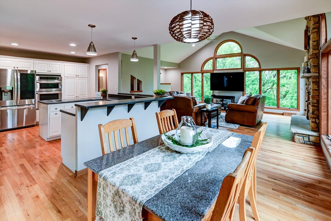 The ROI of Staging: How a Little Investment Pays Big in South Central Wisconsin header image.