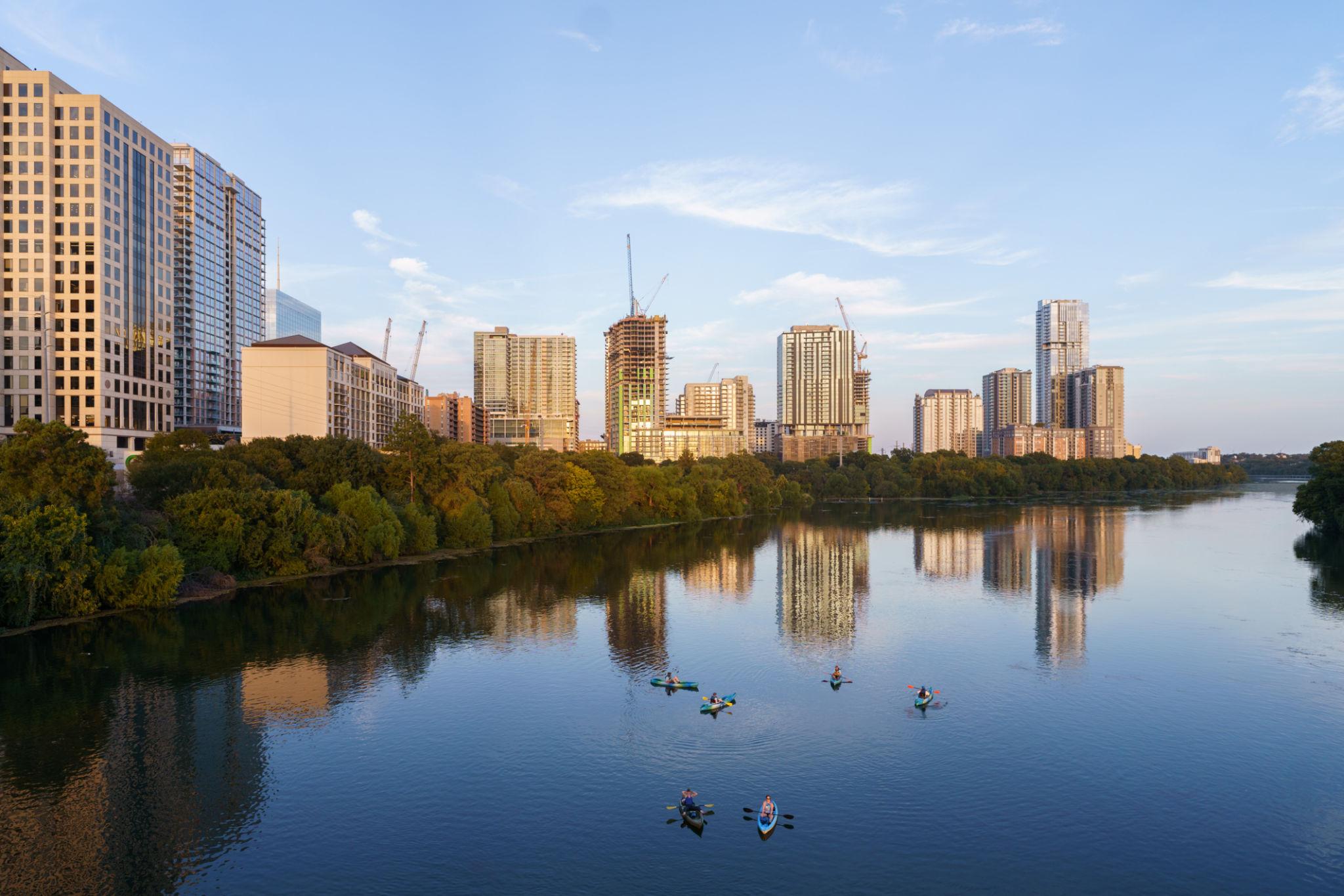 Things to Do on Memorial Day Weekend in Austin, Texas header image.