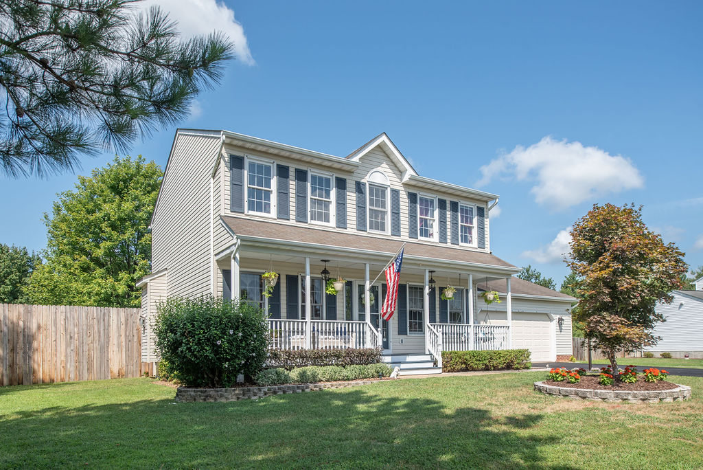 Cedar Ridge 6019 Three Cedars, Fredericksburg 22407 Open House! By-12:45Team header image.