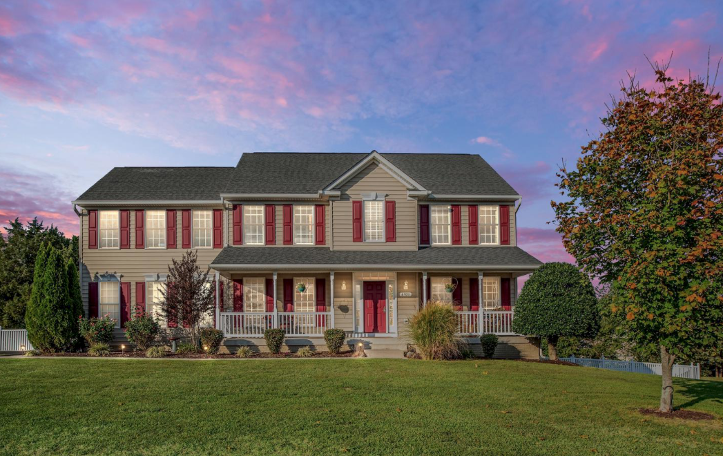 Salem Fields 6931 Elon Drive, Fredericksburg, VA 22407 Open House! By-12:45Team header image.