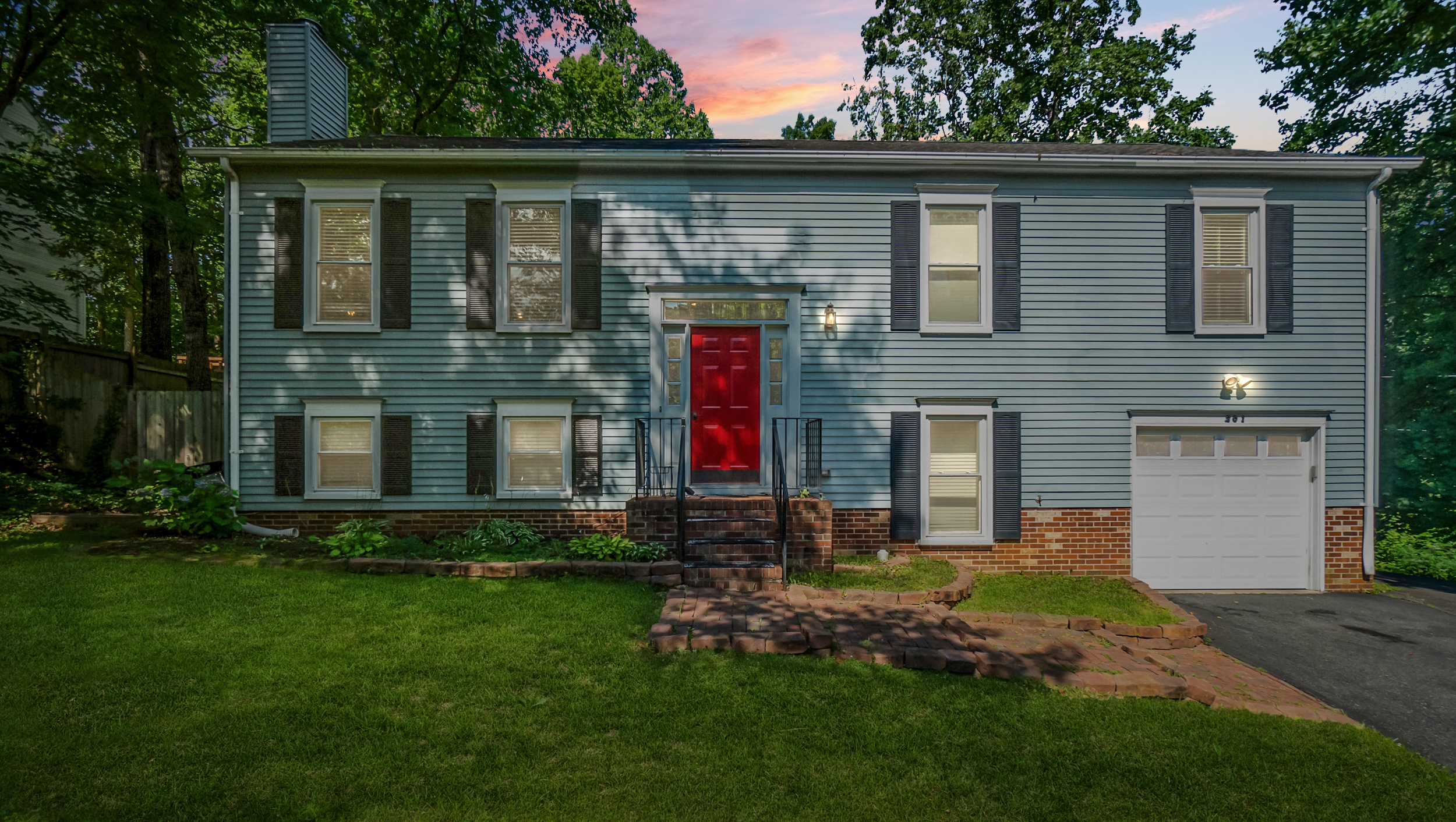 Aquia Harbour 201 Midshipman Circle, Stafford VA 22554 Just Listed! By-12:45Team header image.
