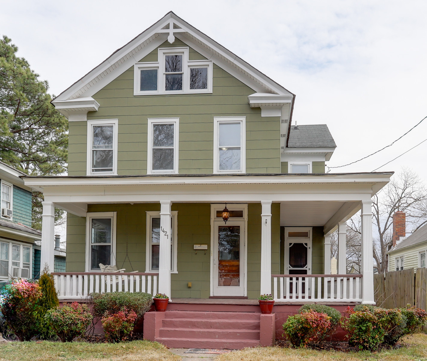 Historic South Norfolk 1421 Rodgers St, Chesapeake, VA 23324 Just Listed! By-12:45Team header image.