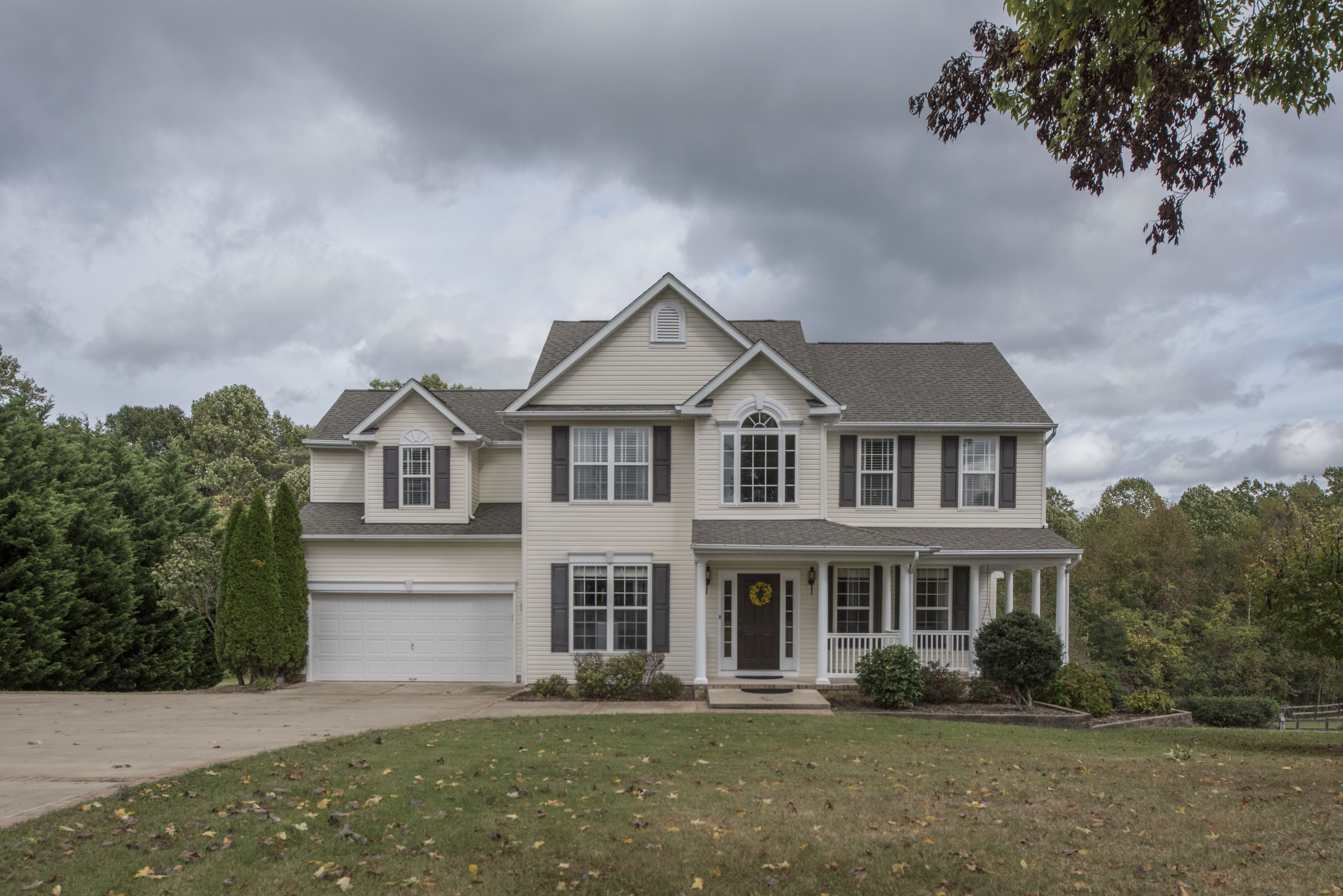 Fox Run 8439 Den Cir, King George, VA 22485 Coming Soon! By-12:45Team header image.