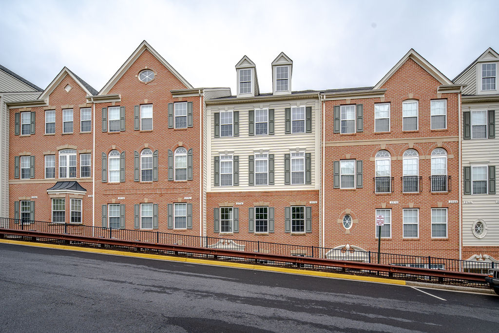 Potomac Club 2372 Merseyside Dr Unit #141, Woodbridge, VA 22191 Open House! By-12:45Team header image.