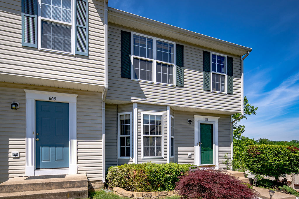 Stone River 611 Hatchers Run Court, Stafford 22554 Open House! By-12:45Team header image.