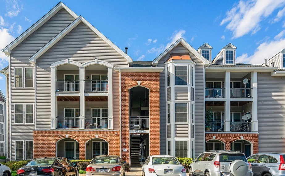 20451 Chesapeake Sq Unit #303, Sterling, VA 20165 - Coming Soon by 12:45 Team! header image.