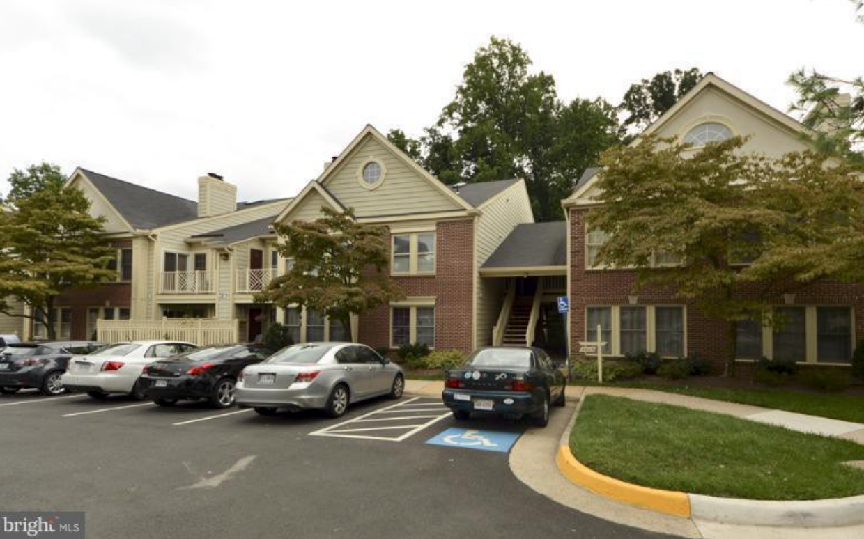 Oxford House 3805 Ridge Knoll Ct #103B Fairfax VA 22033 Coming Soon! By-12:45Team header image.