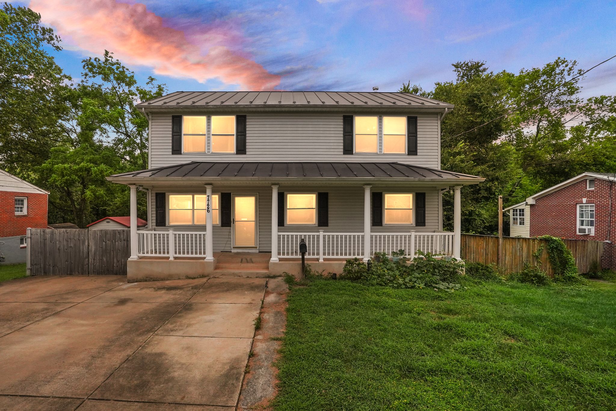 New Listing - 7726 Amherst Drive Manassas, VA 20111: A Spacious Home in the Heart of Manassas header image.