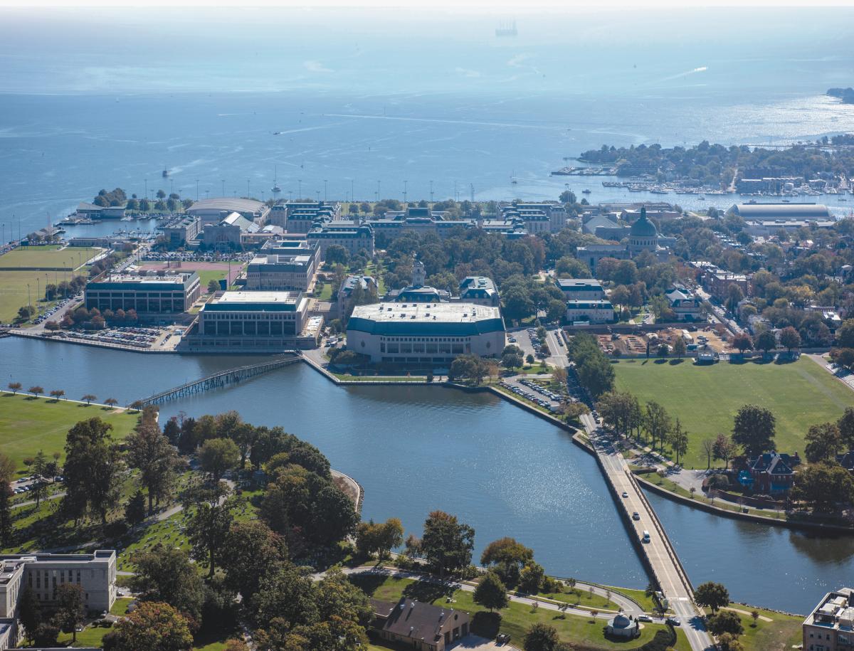 ⚓ Living Near the U.S. Naval Academy: What You Should Know? header image.
