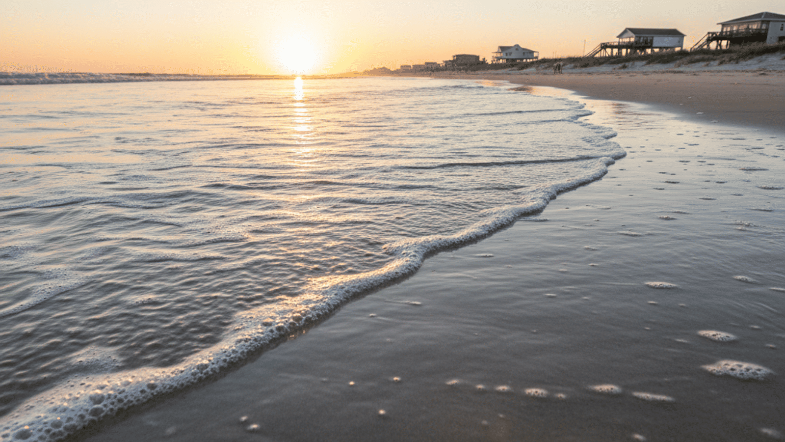 Galveston vs. Surfside Beach: Deciding on Your Texas Coastal Home header image.