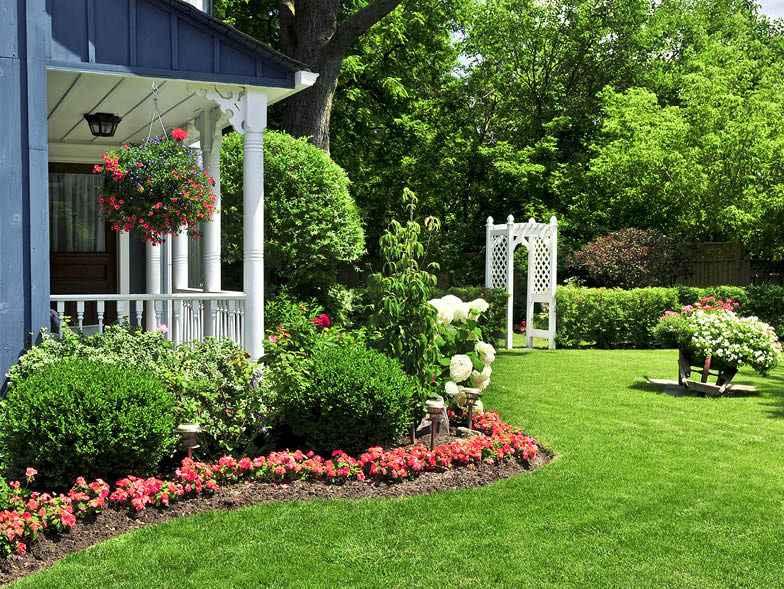 Simple Spring Staging Tips! header image.