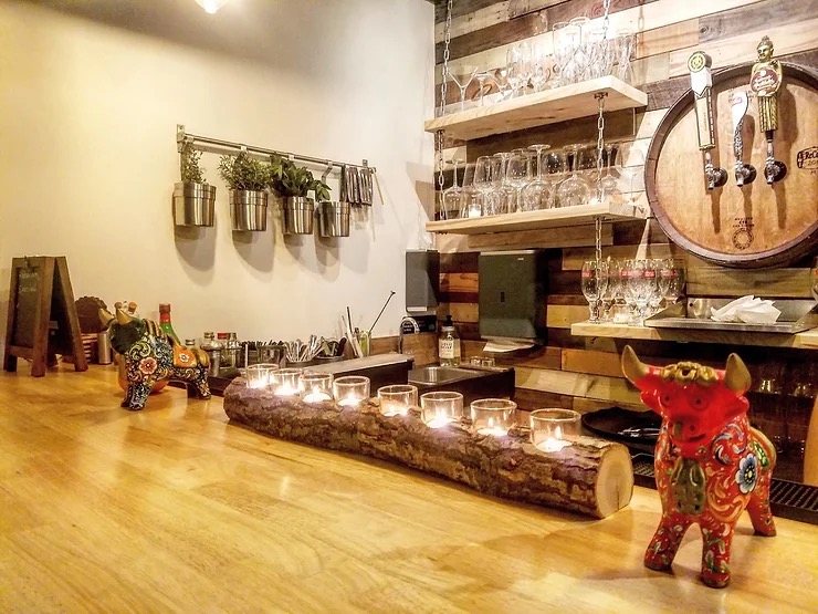 Eat Local St. Augustine: Llama Restaurant header image.