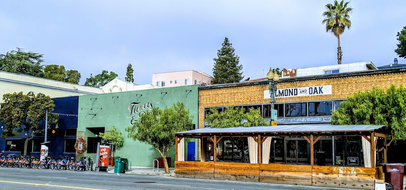 Almond & Oak: Tasty East Bay Eatery