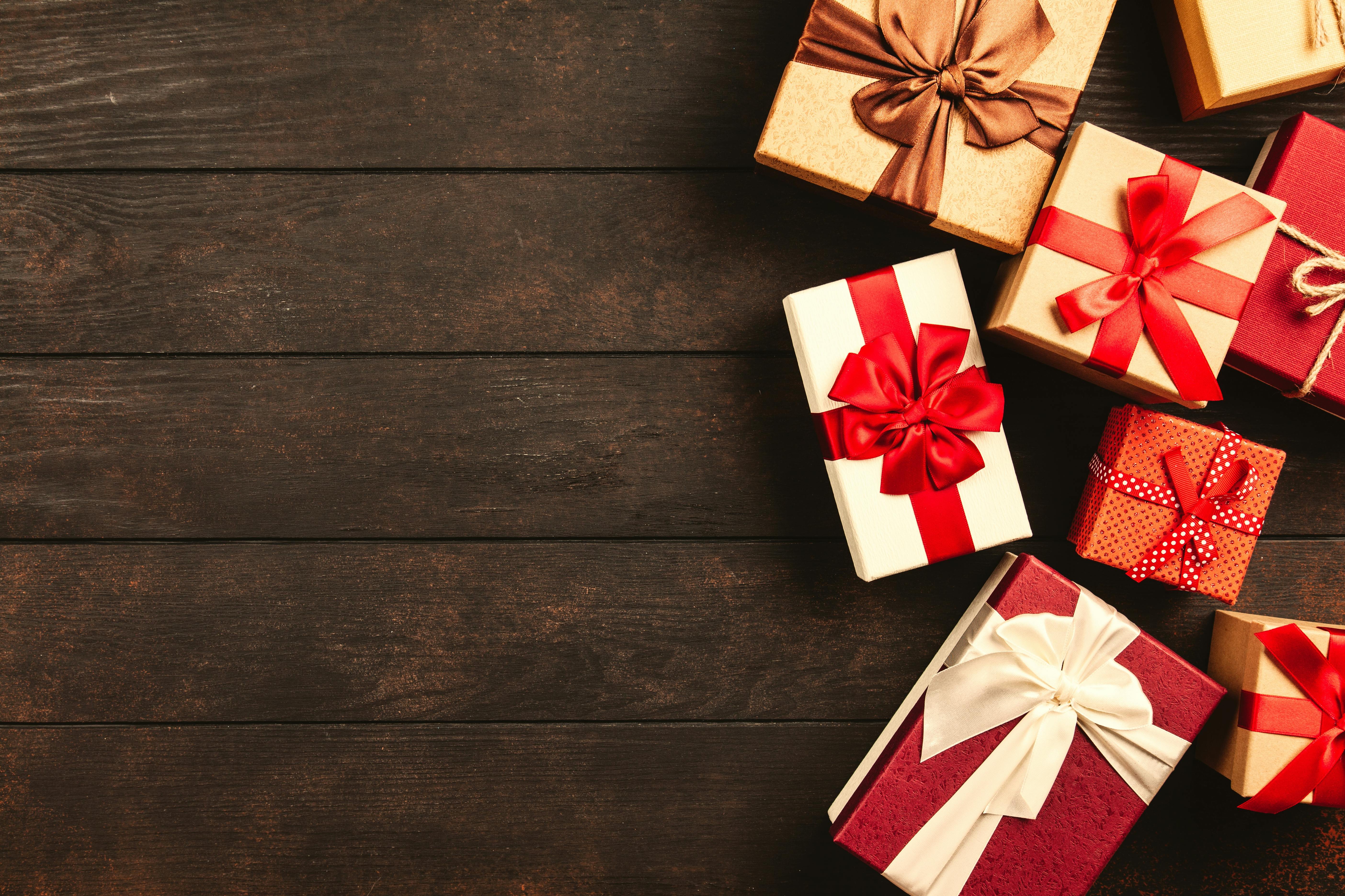 Top Handpicked Holiday Gifts For 2024 header image.
