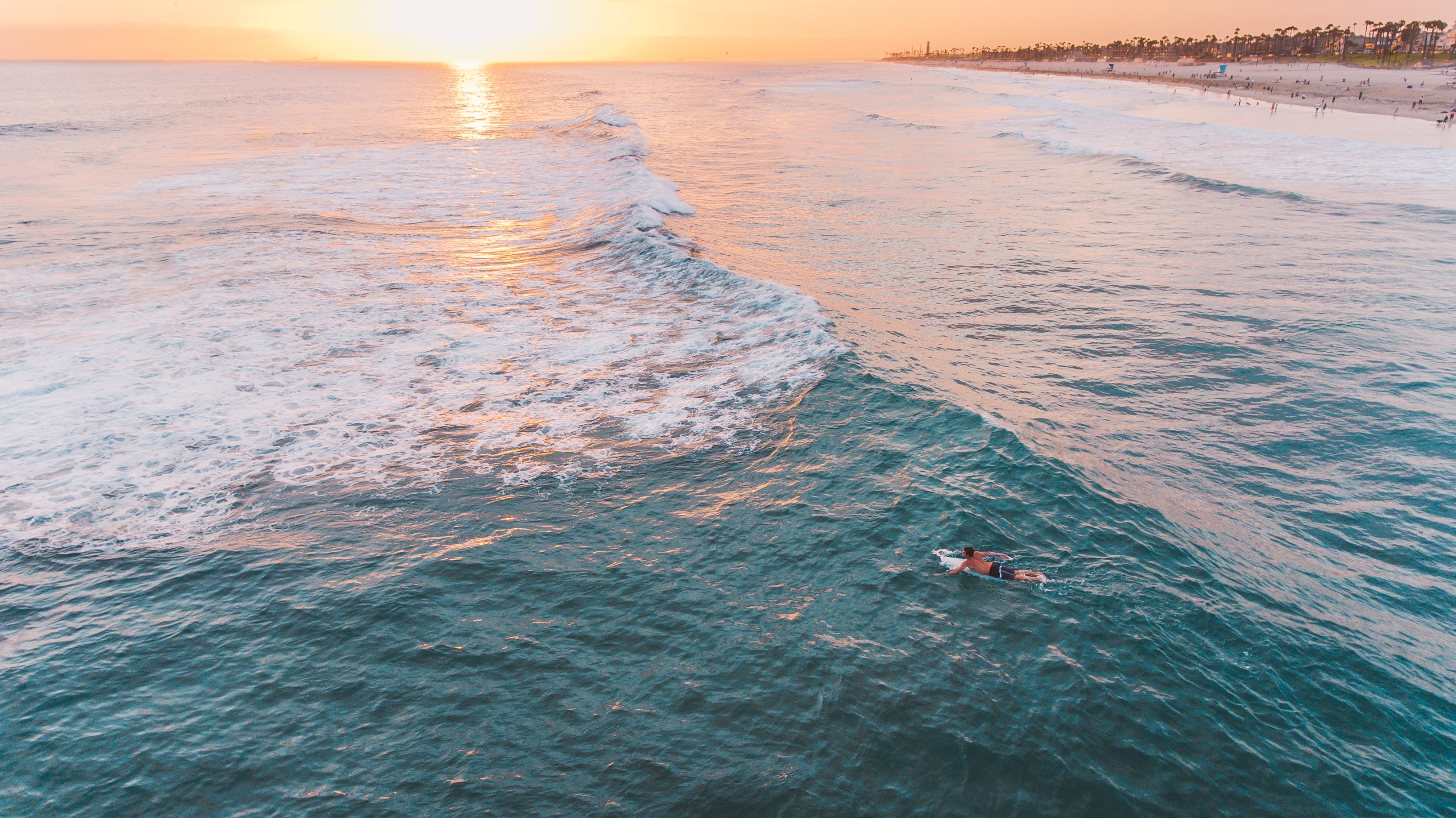 The Complete Guide to Real Estate in Newport Beach, CA header image.