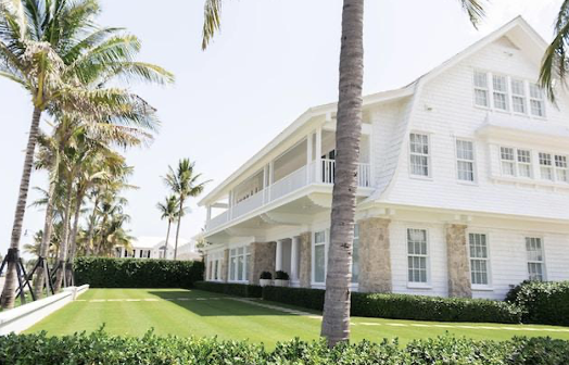 Moving to a Warmer Climate: Buying Your Dream Home in the Sun header image.