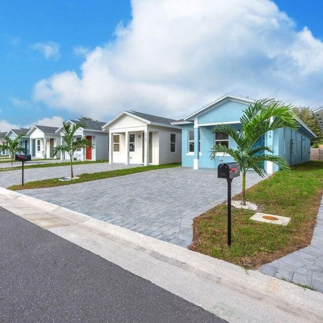 Townhome vs. Single-Family Home: Finding the Best Property Type for Your Family in West Palm Beach County