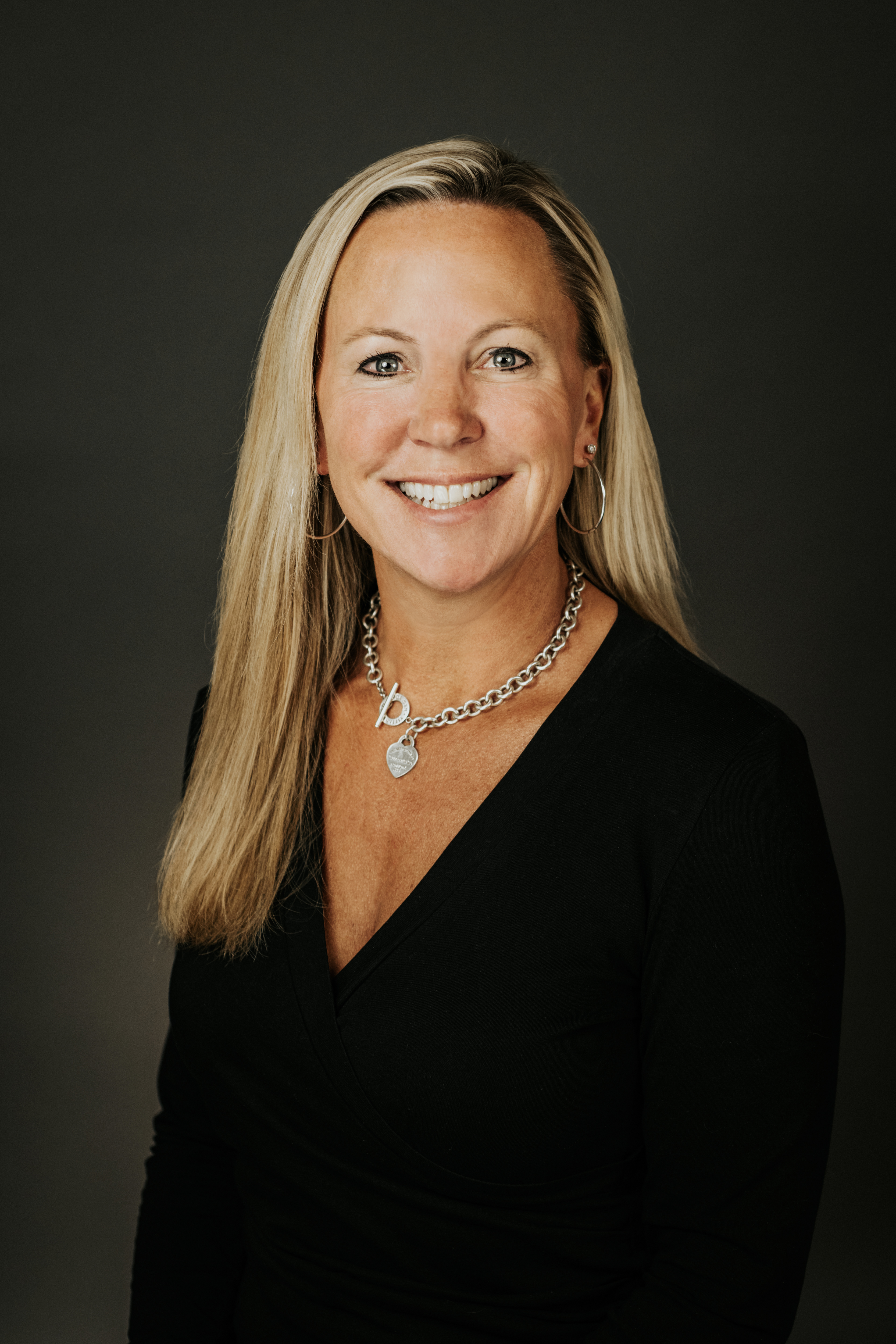 Meet our Co-Operator, Dawn Krause header image.