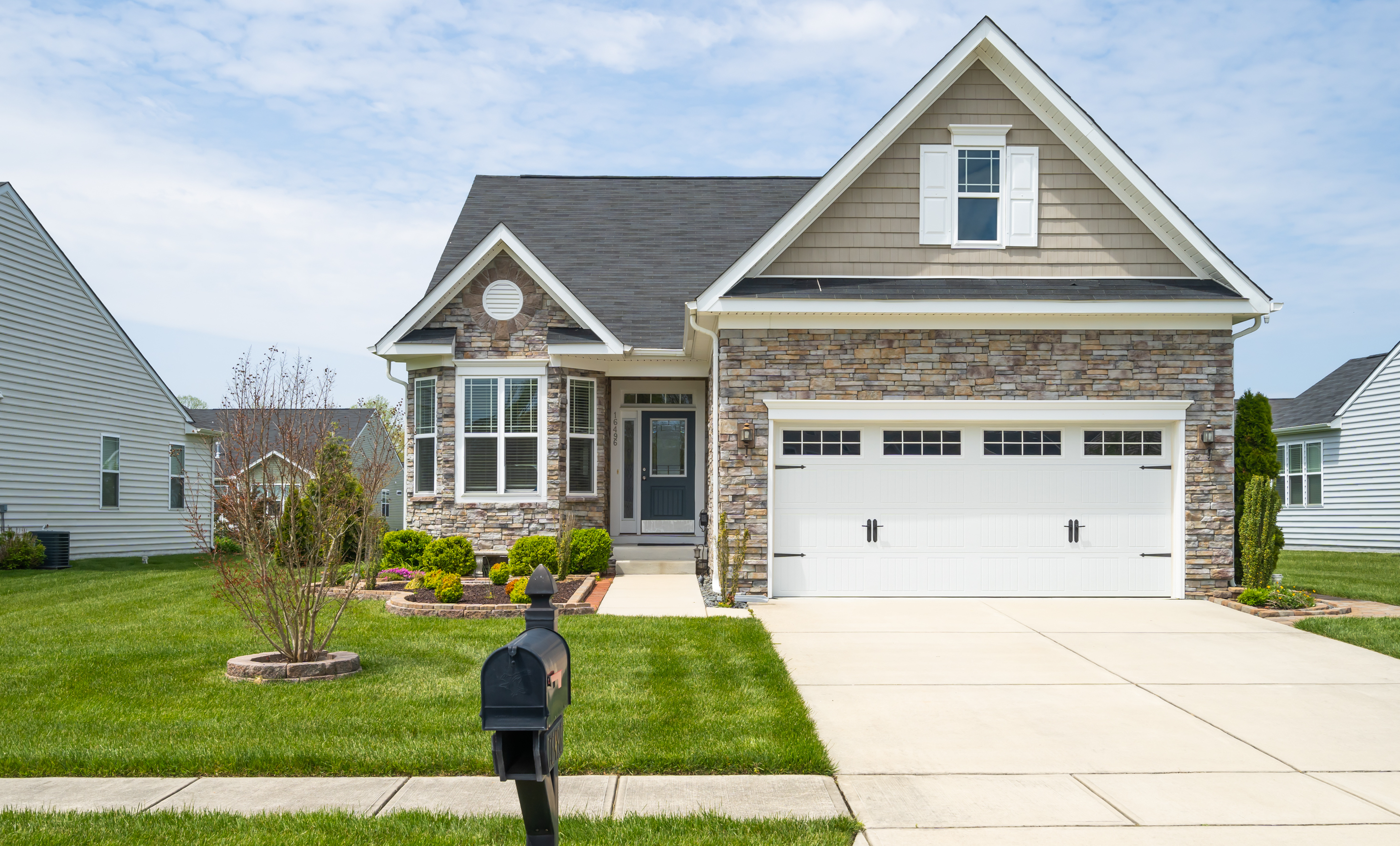 New Listings of the Week header image.