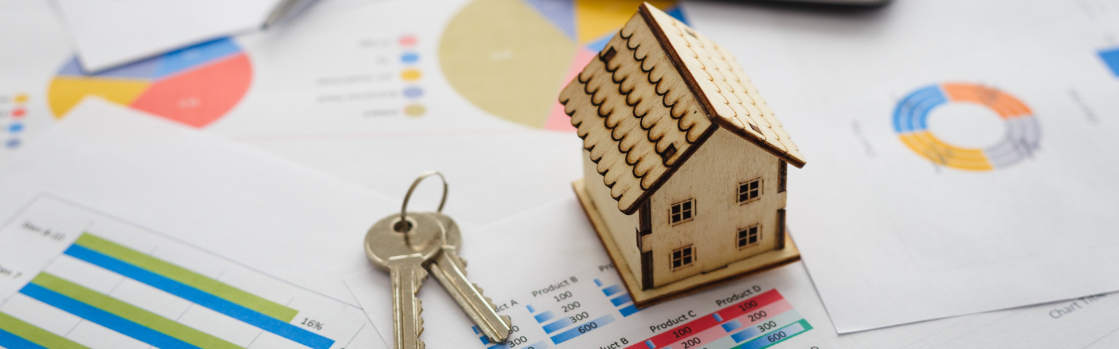 Indianapolis Housing Market for April 2023 header image.