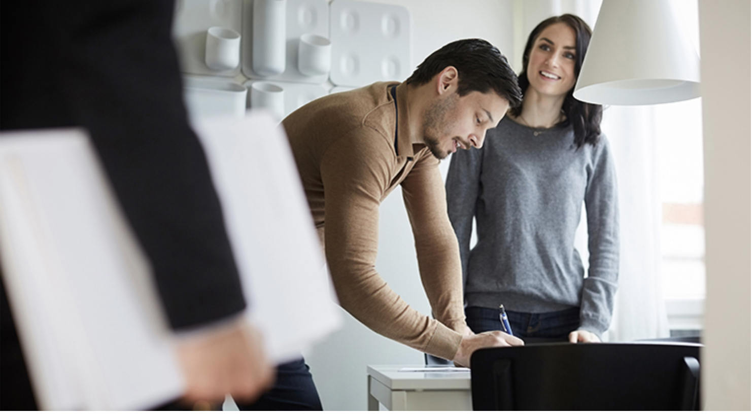 How to Make a Winning Offer on a Home header image.