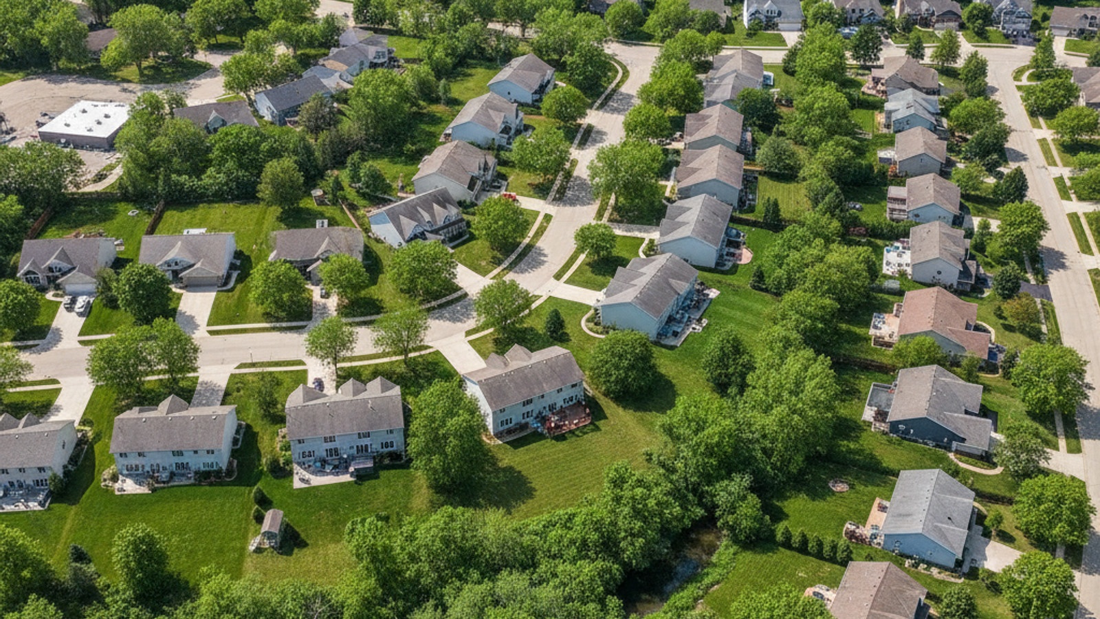 What to Expect From the Job Market in Champlin, MN in 2026 header image.