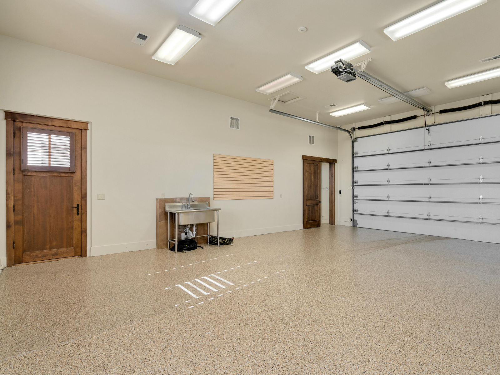 4 Steps to an Organized Garage header image.