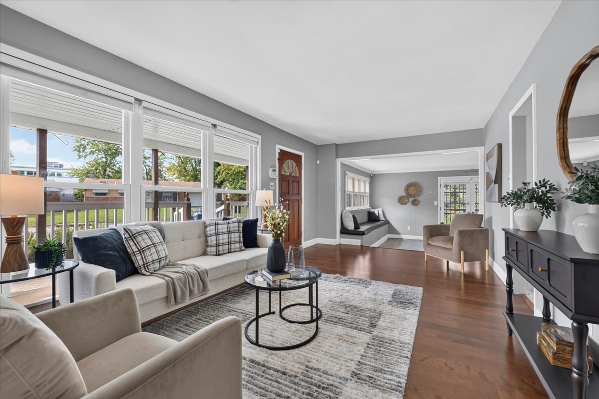 A Home That Adapts to Real Life: 503 Holiday Avenue header image.
