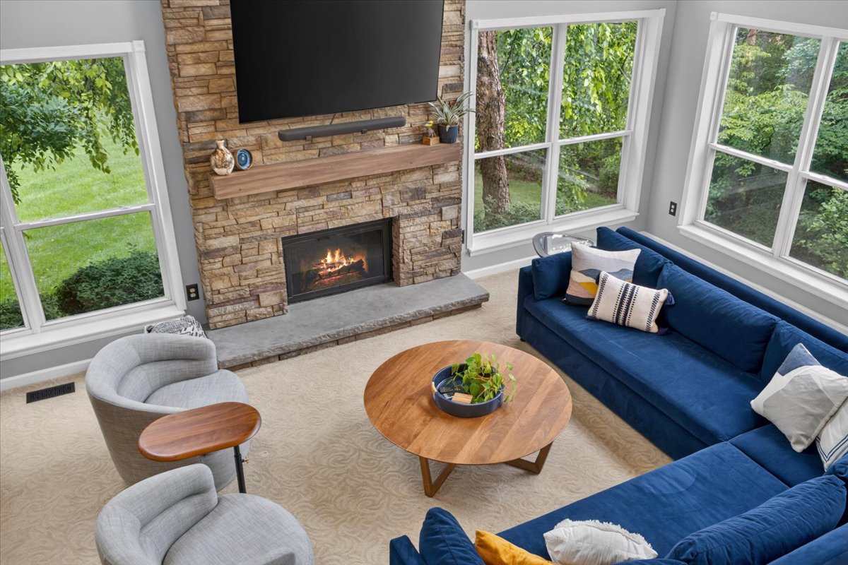 Hidden Costs of Buying a Home (That Are Easy to Forget!) header image.