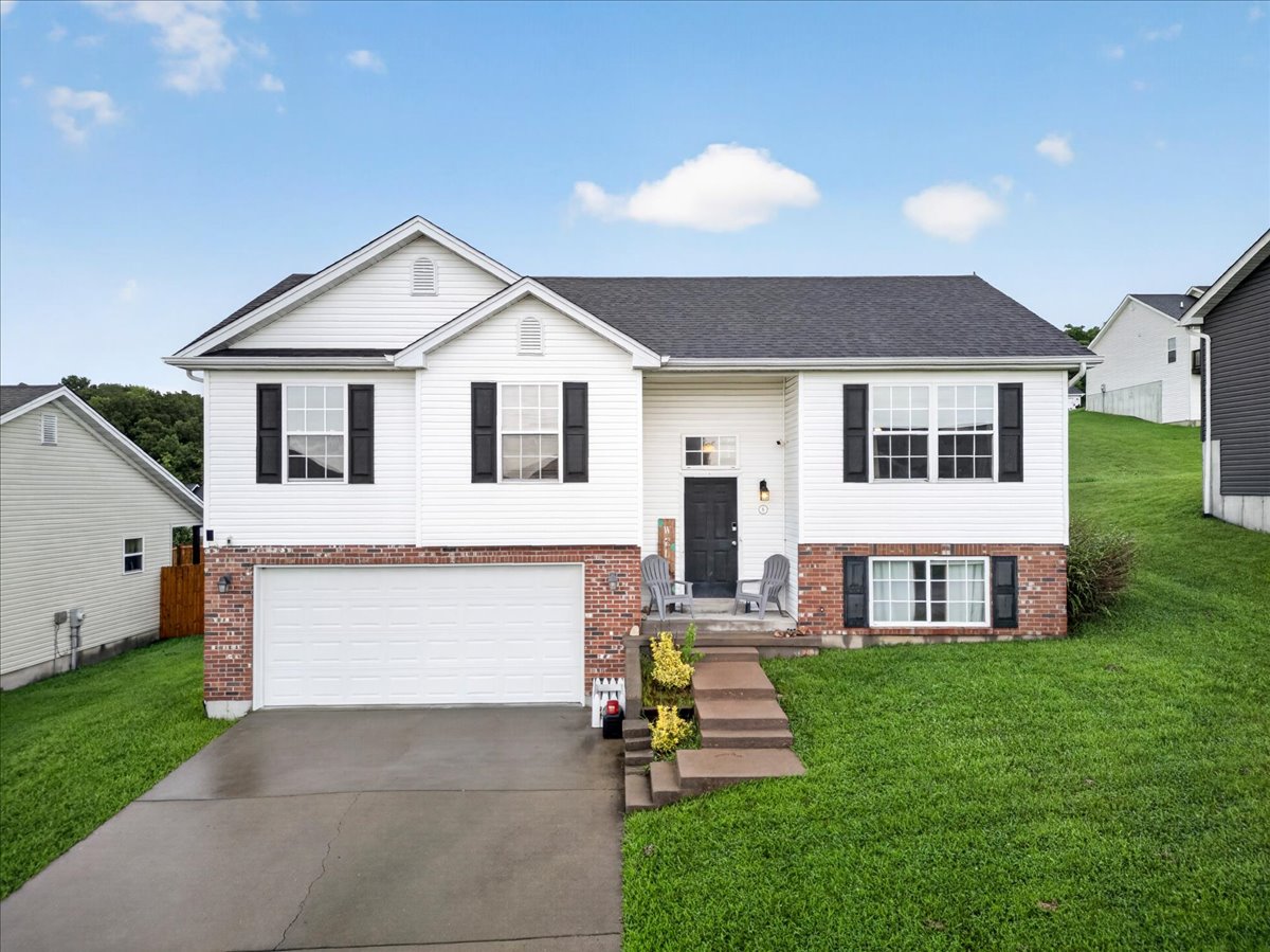 Opportunity Is Calling in Brookmoore: 8 Somerfield Drive header image.