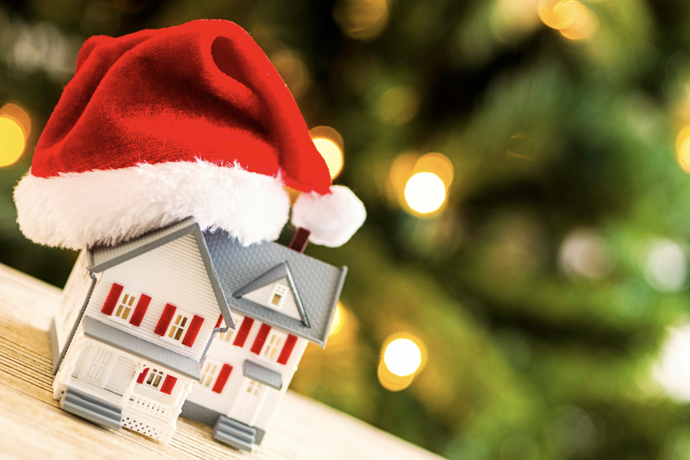 Buying A Home During The Holiday Season! header image.