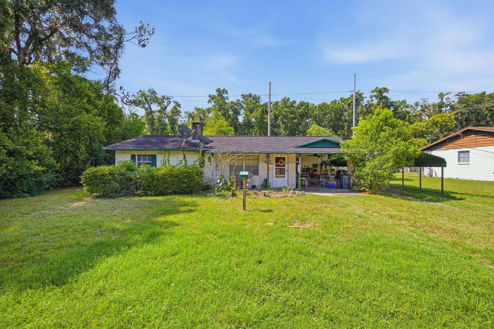 Interior of 1504 NE 31st Pl Ocala FL home featuring bright open living space and modern layout