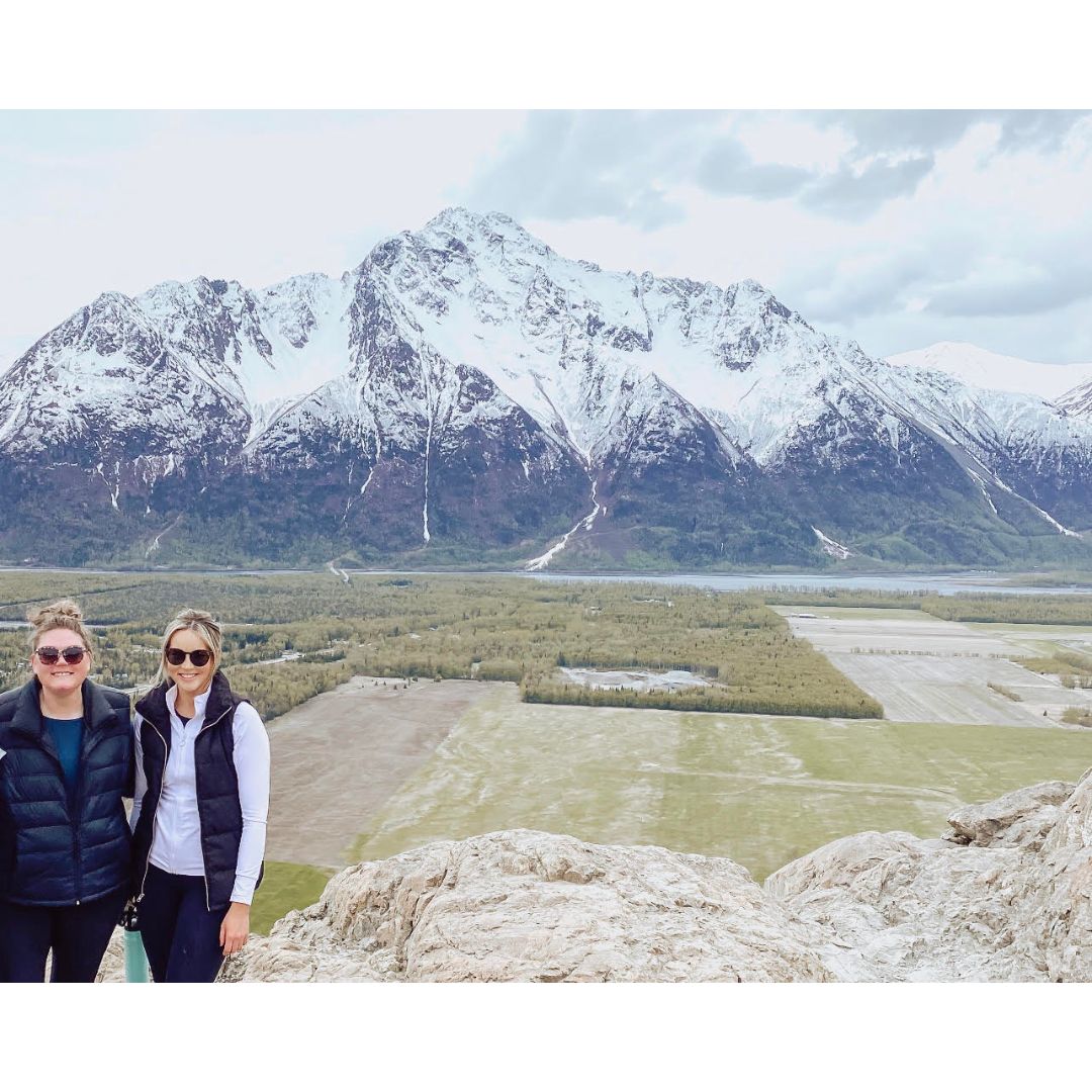 Alaskan Fall Hiking Bucket List header image.