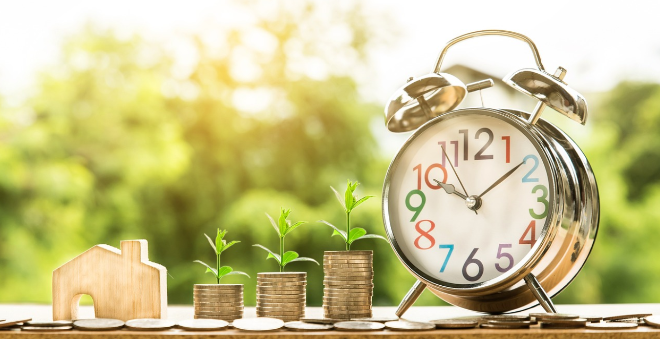 What is the Difference Between Pre-Approved and Pre-Qualified? header image.